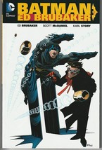 Batman By Ed Brubaker Tp Vol 01 &quot;New Unread&quot; - £17.90 GBP