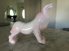 Vintage 1992 Fenton Rosalene Donkey 4&quot; Long Pink &amp; White - £56.89 GBP