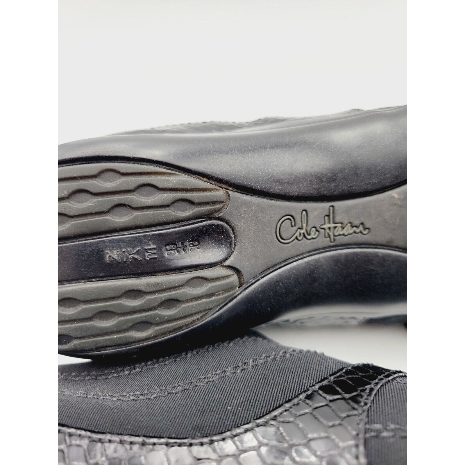 Cole Haan Women's Size 8.5B NikeAir Tech Fashion Sneakers in Metallic Black Item image 12