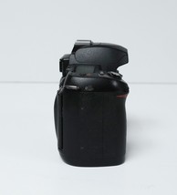 Nikon D70 6.1MP Digital SLR Camera - Black (Body Only) image 3