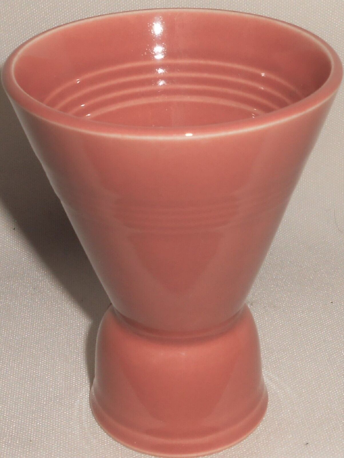 Homer Laughlin HARLEQUIN ROSE PATTERN Double Egg Cup MADE IN USA - £19.77 GBP