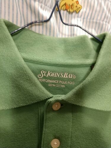 Primary image for St John's Bay Performance Pique Polo Classic Men's Solid Green SS Shirt NWOT Med