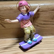 Skateboarding Girl Hanging Christmas Ornament Holiday Sports See Picture... - $132.13 MXN