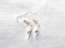 Lightning Bolt Double Zap Silver Alloy Charm Hook Wire Pair Of Earrings - £4.78 GBP