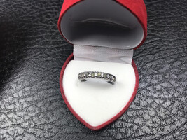 925 Sterling Silver Green CZ Ring Size 6.5 - $20.01