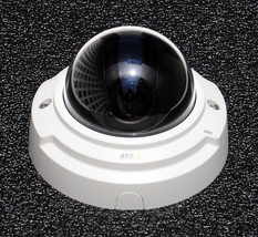 AXIS P3354 12mm Network Dome Camera, HTDV Remote Focus &amp; Zoom PoE - £45.62 GBP