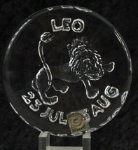 Vintage Zodiac Sign LEO Dartington England Reverse Cut Lion Glass Paperw... - £12.43 GBP