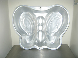 Wilton Butterfly Cake Pan (2105-2079,2003) - £8.32 GBP