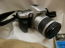 Minolta Maxxum 5 w/AF 28-100mm f/3.5-5.6D lens ~ 35mm Film Camera Bundle - $125.00