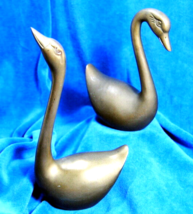 Vintage Solid Brass Pair of Swans Bird Figurines Mid Century Decor Collectibles - £11.40 GBP