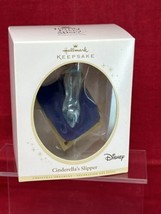 Disney Cinderellas Christmas Tree Slipper Ornament 2006 Hallmark Keepsake NEW - £14.17 GBP