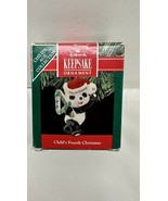 Hallmark Keepsake Ornament Child's Fourth Christmas Dated 1995 - €4,28 EUR Hallmark Keepsake Ornament Child's Fourth Christmas Dated 1995 - €4,28 EUR