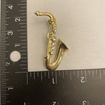 VTG Pin Brooch Saxophone Rhinestones Gold Tone - £7.10 GBP