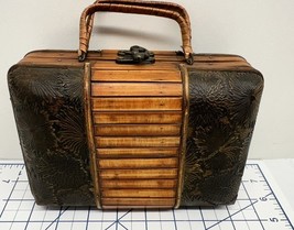 Vintage Wood &amp; Bamboo Floral Leather Asian Inspired Boho Purse 7.5x5x3.5” - €34,18 EUR