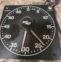 Vintage GraLab Model 300 Photographic Dark Room Timer See Pic Video Desc... - $40.00