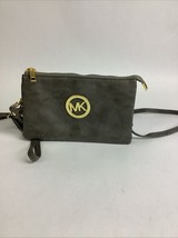 Michael Kors Gray Leather Purse Crossbody Bag - $368.27 MXN