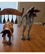 Netflix Stranger Things Demodog and Demogorgan Action Figure- Set Of 2 - €18,20 EUR Netflix Stranger Things Demodog and Demogorgan Action Figure- Set Of 2 - €18,20 EUR