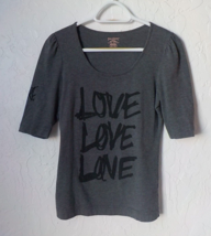 Juicy Couture Gray T-Shirt Top Love Love Love Down Dog Couture Size Medium - £12.36 GBP