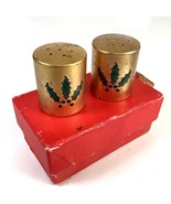 Vtg Macys Christmas Xmas Metal Salt and Pepper Shakers Holly Leaf w/Orig... - $348.43 MXN