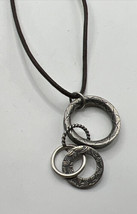 Retired Silpada Textured Sterling Circle Link Pendant 16” Leather Neckla... - $32.62