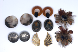 Vintage Lot of Clip Earrings - 6 Sets - Gold-Tone Silver-Tone Lucite MOP... - £17.22 GBP