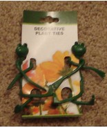 Cute Froggie Decorative Plant Ties, Set of 2 BRAND NEW IN PACKAGE - $4.94