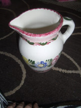 Handgemalt Signed Hand Painted Water PITCHER Shabby Cottage Chic Flowers Leaves - £29.05 GBP