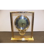 Howard Miller Mantle Clock Gold Brass Glass Spinning Movement Vintage Desk  - €117,22 EUR