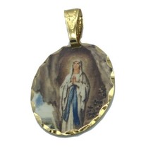 Virgen de Lourdes Medalla Our Lady of Lourdes Oval Medal 18k Gold Plated Medal - £10.96 GBP