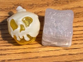 Disney Parks Poison Apple Yellow &amp; Square Drink Glow Cube Set of 2 Light... - £18.21 GBP