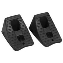 Hopkins Manufacturing Tirehugger Wheel Chocks - $835.20 MXN
