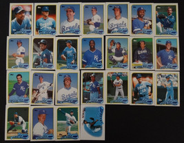 1989 Topps Kansas City Royals Team Set of 25 Baseball Cards - £3.20 GBP