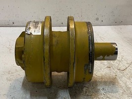 John Deere JD750 Carrier Roller WO Bracket 3-1/2&quot; 50mm Shaft F1C5KKL 5-0004 - $180.49