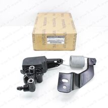 NEW GENUINE NISSAN 98-01 PATHFINDER 4X4 LOAD SENSING PRESSURE CONTROL VALVE - $471.39