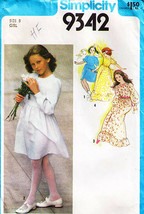 Vintage 1979 Girl&#39;s DRESSES Simplicity Pattern 9342-s Size 8 UNCUT - £9.39 GBP