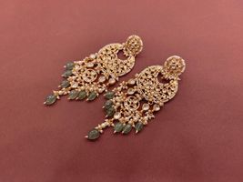 VeroniQ Trends-Indian Handmade Kundan Earrings With Green Beads - £120.27 GBP