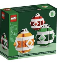 LEGO 40604 Christmas Decor Set Ornaments Multi-Colored Bulbs - £22.40 GBP