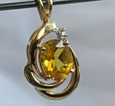 14K Yellow Gold Diamond Accent Pendant 2.44g Fine Jewelry Citrine Color Stone - £158.20 GBP