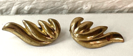 Vintage Monet Signed Classic Gold Tone Brushed Wing Clip On Earrings - $4.95