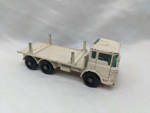 *Damaged* Matchbox Series No 58 Girder Truck Toy Car 3&quot; - $8.90