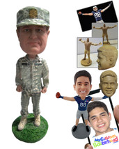 Personalized Bobblehead Senior Army Officer In Army Uniform With Heavy Boots - C - £67.94 GBP
