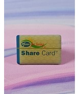 Vintage Pfizer For Living Share Card Rectangular Lapel Pin/Pinback, 1&#39;&#39; - €17,15 EUR