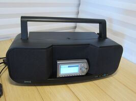 AUDIOVOX XMBB1 XM Compact Sound System  Boombox Dock Power &amp; Head Unit - $79.99