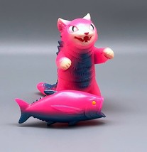 Max Toy Pink Dai Kaiju Negora w/ Fish - Ultra-Rare image 1