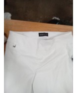 Rekucci Womans White Capri Pants Sz 6    384 - €11,28 EUR