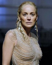 Sharon Stone stunning portrait in sequined gown looking gorgeous 8x10 inch photo - £7.33 GBP