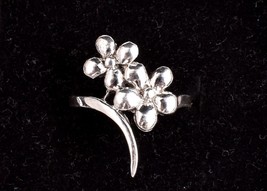 925 de Ley Plata Maciza Flor Forma Anillo Unisex Informal Ropa Anillo Regalo - £42.68 GBP+