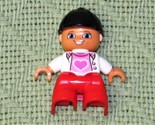 LEGO DUPLO HORSE RIDER GIRL MINI FIGURE REPLACEMENT TOY RED PANTS BLACK HAT - $2.70