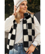 Black Checkered Sherpa Collared Jacket Vest - $432.15 MXN