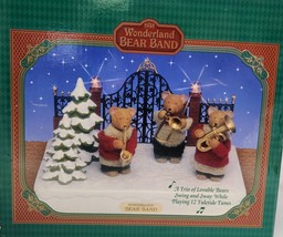 VTG Christmas Fantasy Wonderland Bear Band Musical Swing &amp; Sway Music 1997 Works - £39.62 GBP